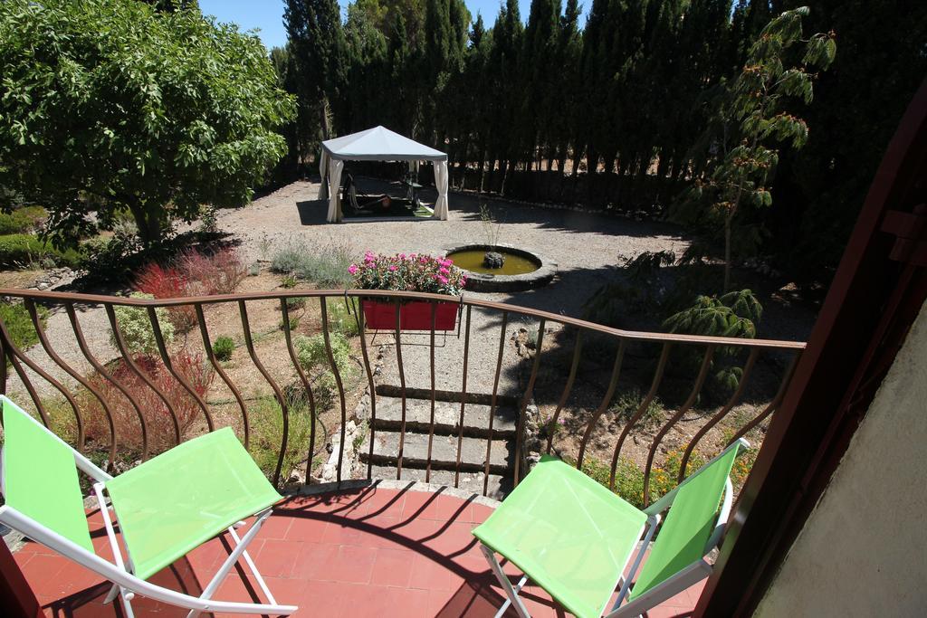 Le Clos Des Canebiers Bed & Breakfast Grasse Dış mekan fotoğraf