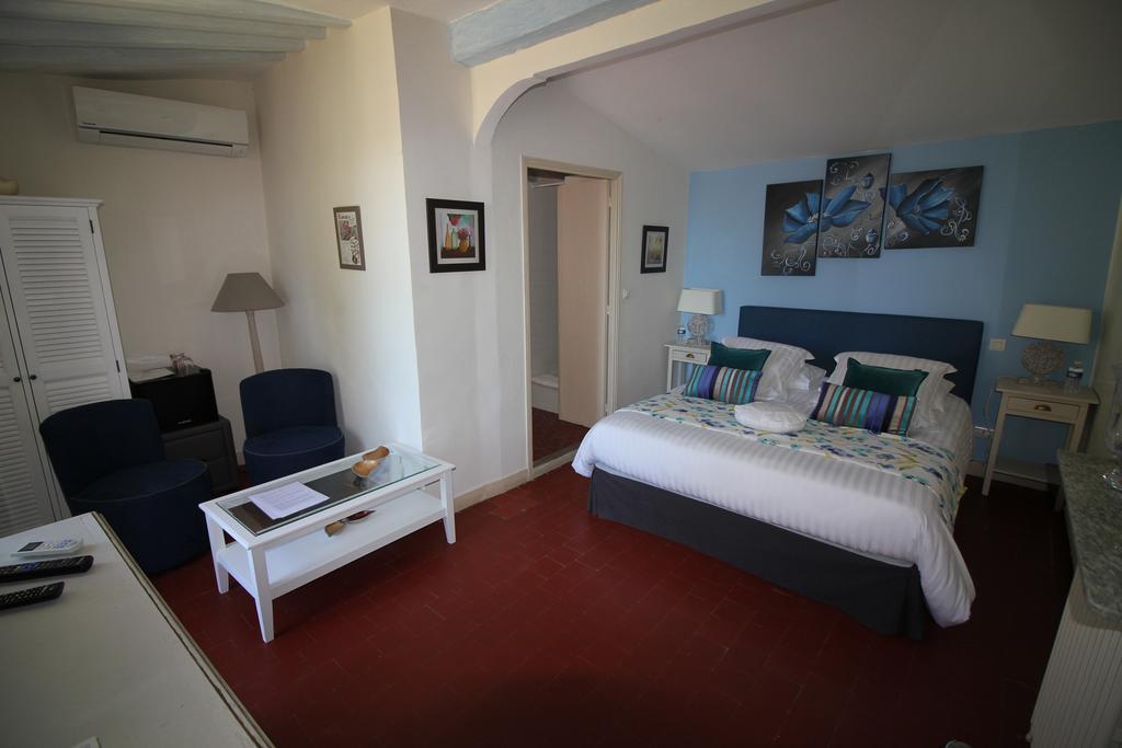 Le Clos Des Canebiers Bed & Breakfast Grasse Dış mekan fotoğraf