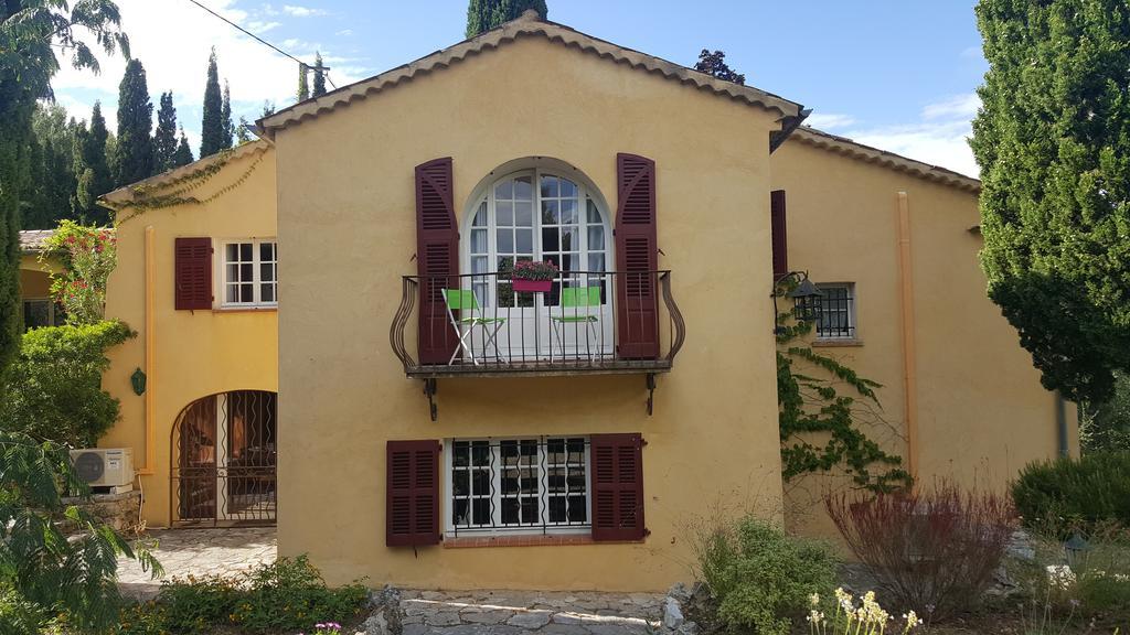 Le Clos Des Canebiers Bed & Breakfast Grasse Dış mekan fotoğraf