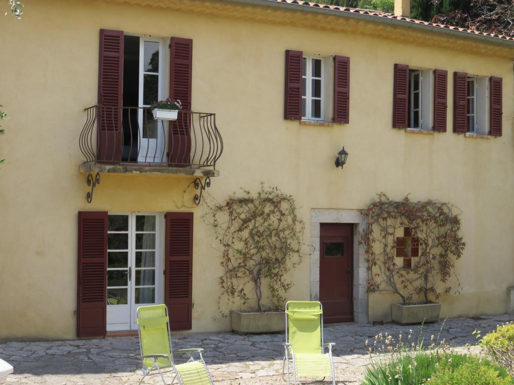 Le Clos Des Canebiers Bed & Breakfast Grasse Dış mekan fotoğraf