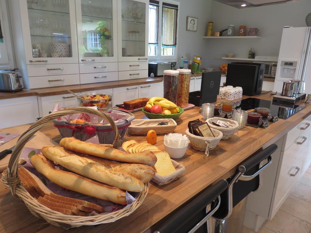 Le Clos Des Canebiers Bed & Breakfast Grasse Dış mekan fotoğraf